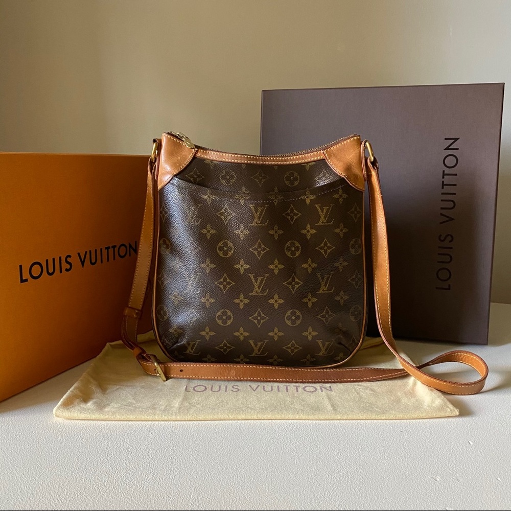 Louis Vuitton - Odeon PM Crossbody. Comes with Box